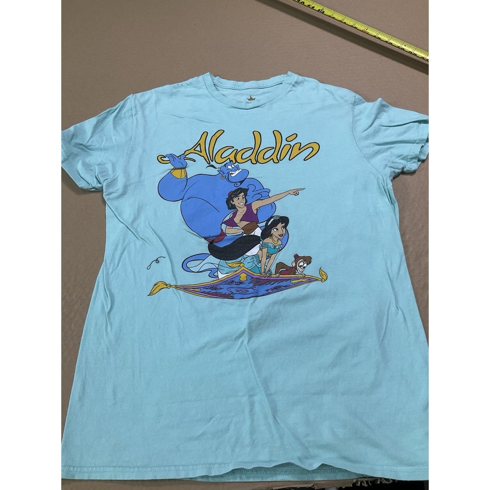 Disney Aladdin Graphic Tee Adult Sz Medium Vintage-Style Shirt
